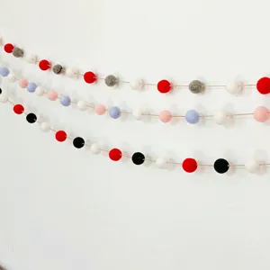 Handmade Wool Felt Ball Garland Christmas Tree Pom Pom Wreath For Festive Party Kids Room Wall Hanging Decor Gift