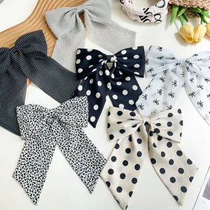 Collection de barrettes à cheveux à pois et imprimé léopard pour femmes élégantes