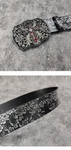 Cintura in pelle goffrata con fibbia a croce argentata stile vintage punk accessori moda