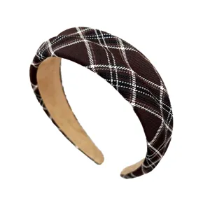 Vintage brown plaid wide-brimmed padded headband for elegant autumn and winter styling