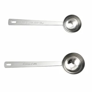 Edelstahl Kaffeemesslöffel Set mit präzisen Längen und Gewichtsangaben für die Küche.
