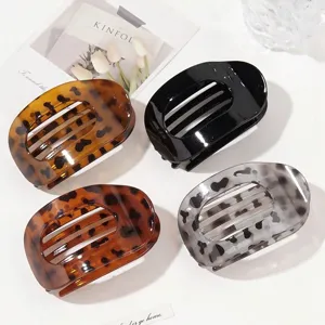 Set di mollette per capelli francesi in resina con motivi leopardati