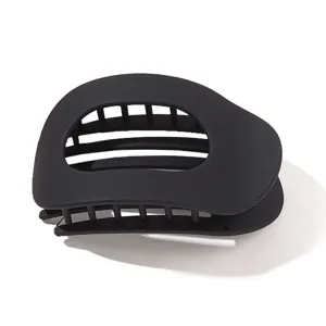 Eleganter retro mattschwarzer ovaler Haarklammer für das tägliche Haarstyling von Frauen