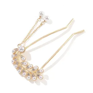 Elegant gold U-shaped hair pin with faux pearls and leaf design