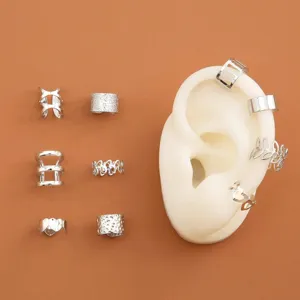 Legierung Geometrische Ohrmanschetten Set Für Damen Ohne Piercing Hohlblatt Herz Design C-Förmige Ohrclips Minimalistischer Modeschmuck