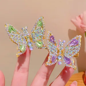 Zwei funkelnde Strass-Schmetterlings-Haarspangen für Kinder mit beweglichen Flügeln