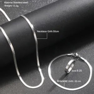 Detailansicht eines silbernen Edelstahlschmuck-Sets mit Maßangaben und Gewicht