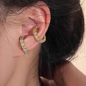 Moda Minimalista Lega di Rame Placcato Oro Strass Ear Cuff Non Forato Singola Fila Diamante Orecchio Bone Clip Gioielli Per Le Donne
