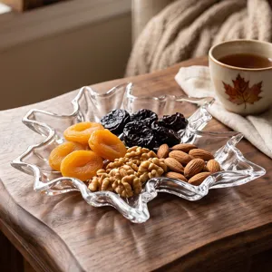 Plato de Frutas de Hoja de Arce de Vidrio Transparente de Estilo Nórdico Plato de Dulces y Aperitivos de Lujo Minimalista de Vidrio Decorativo para Sala