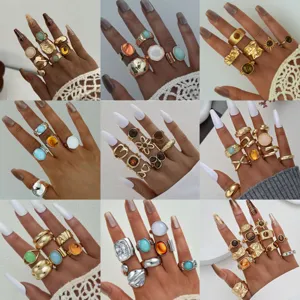 Juego de Anillos Bohemios Vintage de Aleación con Diamantes de Imitación para Mujer Oro Plata Textura Metálica Irregular Flores Perla Artificial Joyería