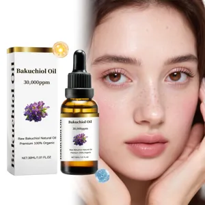 Sérum d'huile visage au bakuchiol vue détaillée avec flacon pipette et soin de la peau bio.
