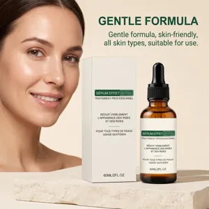 Vista dettagliata del flacone di siero viso con pipetta, formula antirughe delicata e idratante.