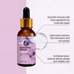 Detailansicht der Viareline 30ml Bakuchiol Gesichtsloesung mit leichter Textur fuer Pflege.