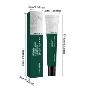 Crème solaire hydratante Moringa SPF50 PA++++, formule végétale rafraîchissante pour l'extérieur.