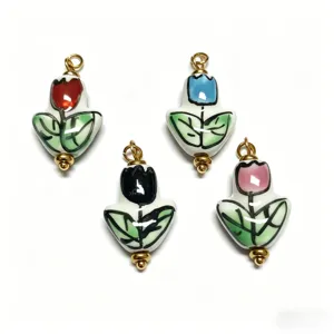 Keramik Tulpen Anhänger Detail, farbiger Blumen Charm für DIY Halskette Schmuck Zubehör.
