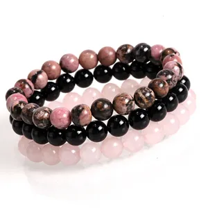 Natürliches Edelstein Perlen Armband Set mit Rosenquarz und schwarzen Perlen für Damen.