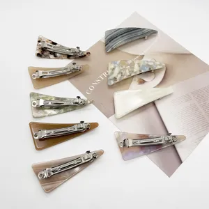 New Marble Pattern Resin Spring Hair Clip Fashion Minimalist Geometric Triangle Ponytail Clip Resin Hair Accessory For Women