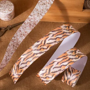 Cinta decorativa de animal print con textura de felpa para manualidades y diario