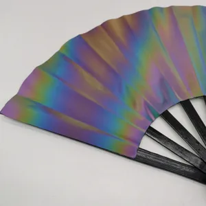 8 inch reflecterende vouwwaaier met bamboe ribben en kleurrijke glanzende stof voor optreden.