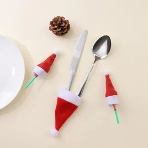 Housse de couverts de Noël bonnet de Père Noël porte-couverts décoration de table fête.