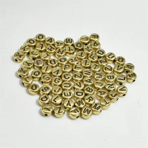 Cuentas redondas doradas alfabeto 7mm acrílico para creación de joyas y pulseras DIY