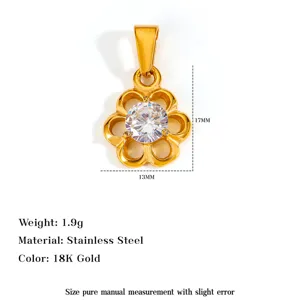 Detailweergave van 18K vergulde bloemhanger met afmetingen 17x13mm en gewicht van 1,9g