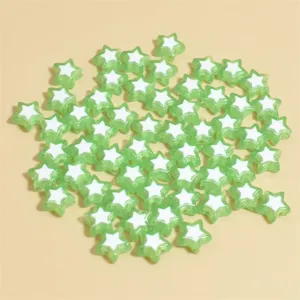 Detalle de cuentas de estrella de acrílico verde y blanco de 8mm para hacer bisutería