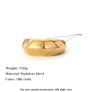 Minimalist stainless steel ring specifications in 18K gold finish with weight and width info