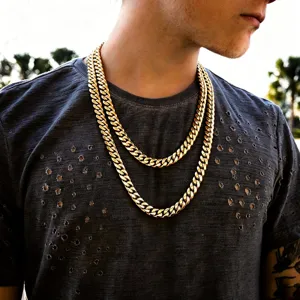 Macro view of thick gold Cuban link chain for men, heavy duty hip hop Miami style