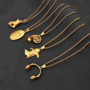 Pendentif en Acier Inoxydable Strass Style Punk Vintage Animal Instrument Portrait Collier Plaqué Or 18K Bijoux Pour Femmes Hommes