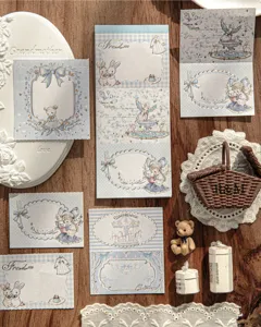 Détail de blocs-notes vintage tea party avec dorure à chaud et illustrations mignonnes.