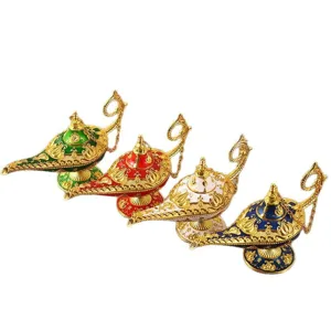 Prachtige decoratieve retro Aladdin wenslampen met gouden patronen in vier kleuren
