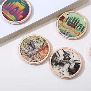 Nahaufnahme runder Suzhou-Metallkühlschrankmagnete mit künstlerischen Stadtillustrationen