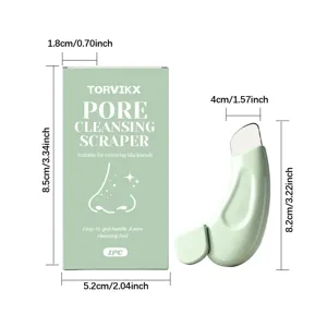 Vista detallada del raspador de poros verde TORVIKX con mediciones de dimensiones precisas.
