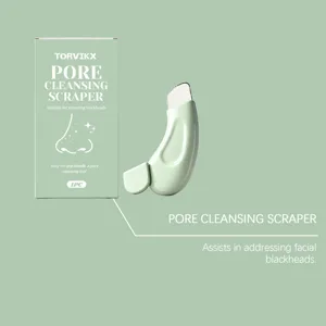 Rascador de limpieza de poros TORVIKX para un cuidado facial suave y una piel limpia y lisa.