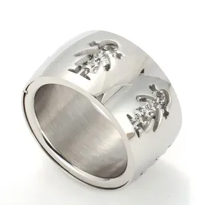 Large bague ajourée fille strass, 13mm mode personnalité créative bijoux de famille et couple.