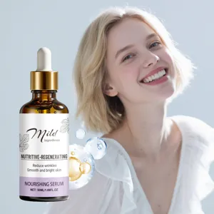 Siero viso idratante con ingredienti nutrienti, leviga e illumina la pelle in modo efficace.