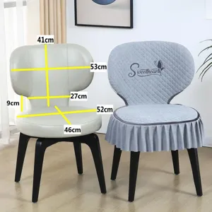 Fodera per sedia da pranzo trapuntata moderna con gonna elegante e dimensioni dettagliate.