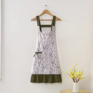 Grembiule da cucina floreale con volant verdi, stile principessa carino per cottura casa.