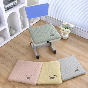 Coussin de chaise en mousse à mémoire de forme, assise rectangulaire avec broderie mignonne.