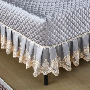 Quilted thickened sofa cover with elegant lace skirt breathable slip-resistant furniture protector