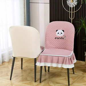 Housse de chaise de salle à manger incurvée de luxe, matelassée antidérapante motif panda.