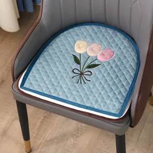 Coussin de chaise de salle à manger en fer à cheval avec broderie de tulipes élégante.