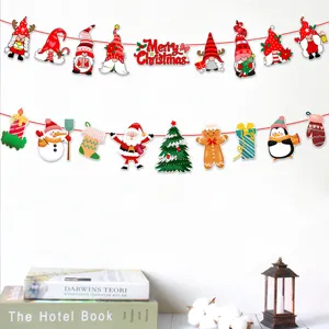 Guirlande de bannières de Noël en papier avec des gnomes festifs et le Père Noël