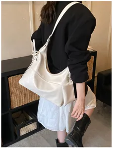 Bolso tote de cuero suave blanco para mujer, diseño moderno para uso diario