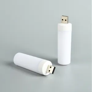 Luz nocturna USB portátil con efecto de llama dinámica y diseño de cuerpo blanco puro