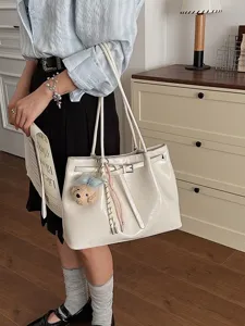 Grand sac cabas élégant crème pour le travail avec ceinture et breloque ours en peluche