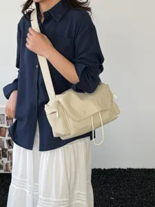 Große japanische Nylon-Umhängetasche in Creme-Beige für den täglichen Freizeitlook