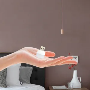 Mini USB LED Nachtlicht Tragbar Plug and Play USB Nachttisch Schreibtischlampe Augenschutz Warmes Weißes Licht Für Zuhause Zimmer