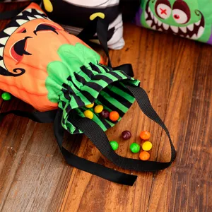 Bolsas de caramelos de Halloween con calabaza y monstruo para niños y dulces festivos